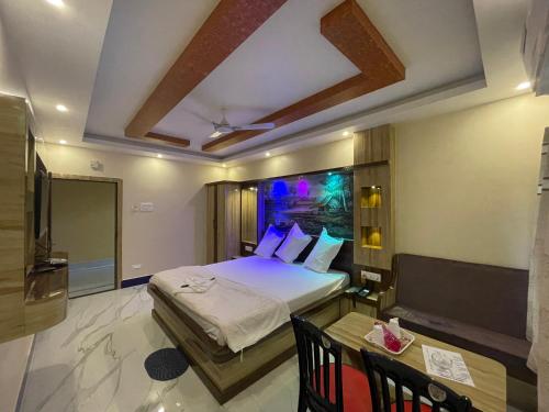 Hotel Aarohi — Unknown City — photo 5