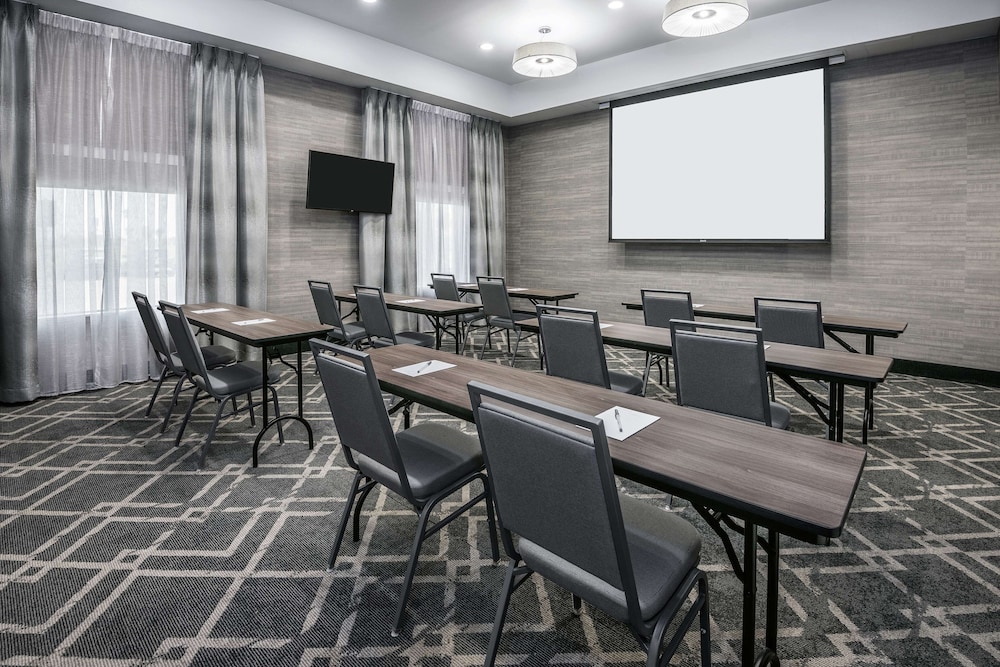 Hampton Inn & Suites by Hilton Portland Corpus Christi - photo 30