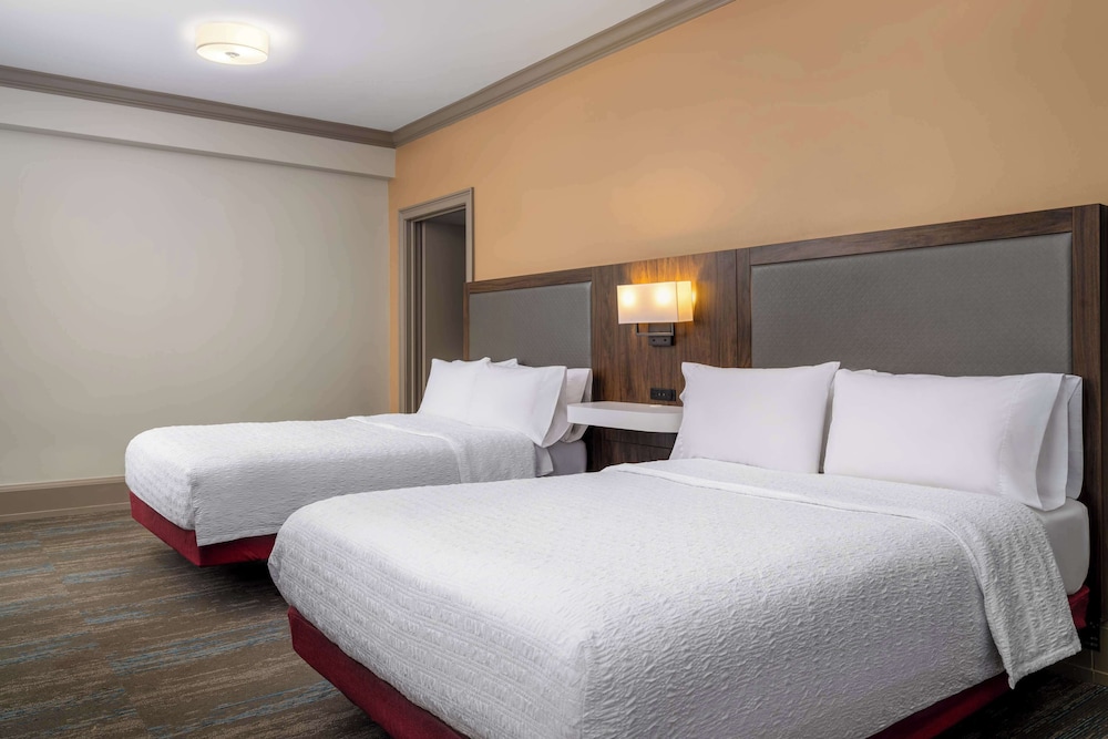 Hampton Inn & Suites by Hilton New Orleans Canal St. French Quarter - photo 41