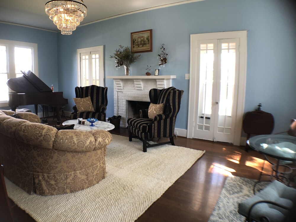 Avenue O Bed & Breakfast - photo 46