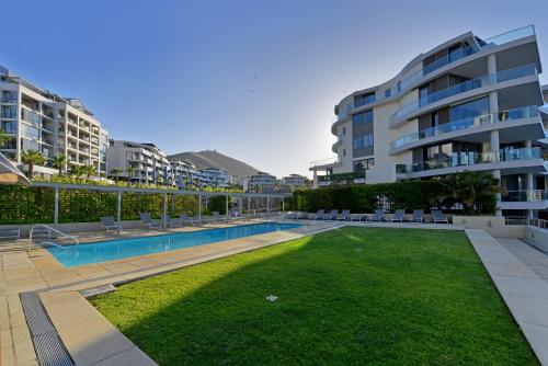 Marina 107
