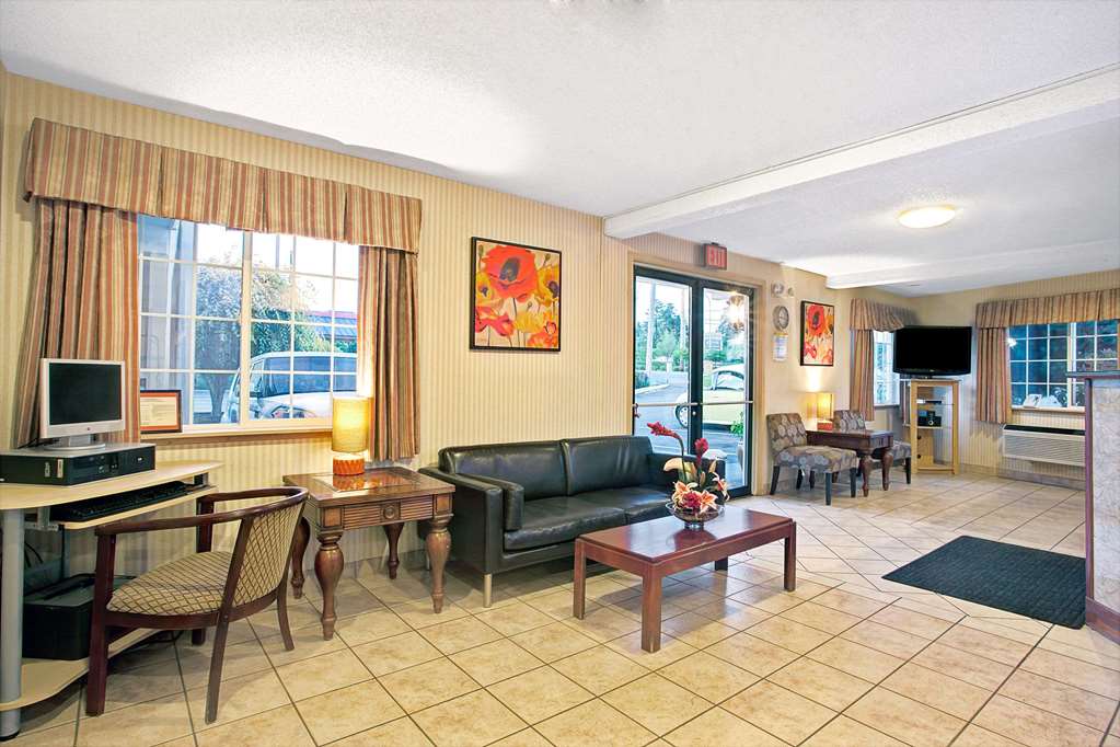 Days Inn by Wyndham Federal Way - photo 3