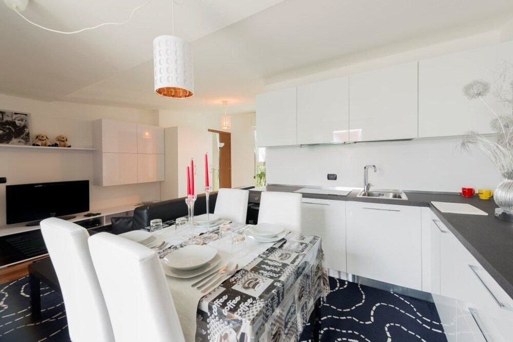 New Luxury Attic Santa Giulia Expo — 4-Star Luxury Hotel in Milan, Italy