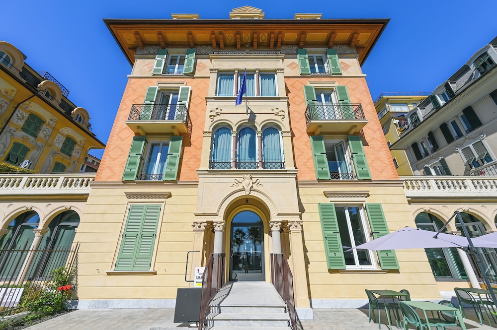 Hotel Astoria Rapallo — 4-Star Luxury Hotel in Rapallo, Italy