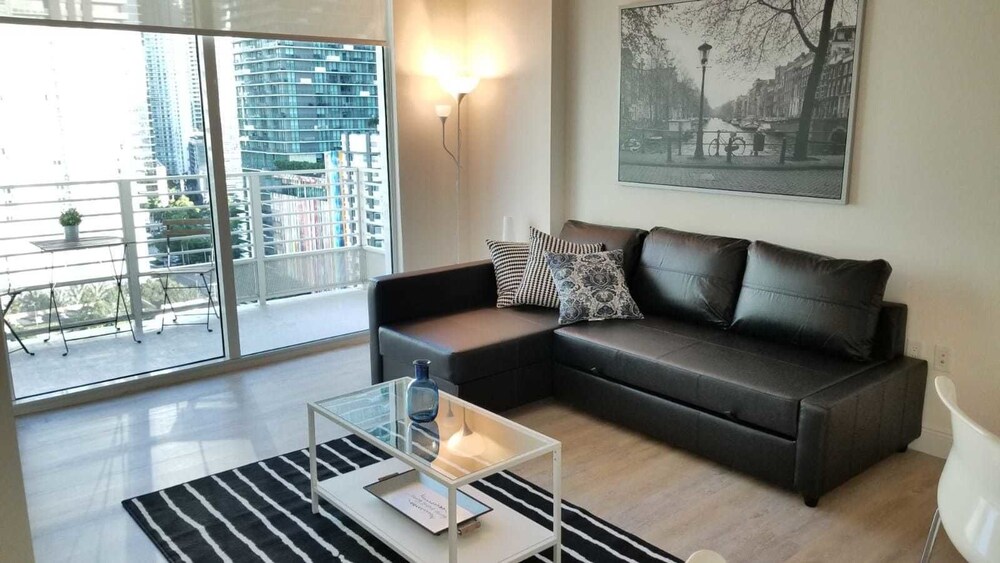 Brickell by Vacation District - photo 17