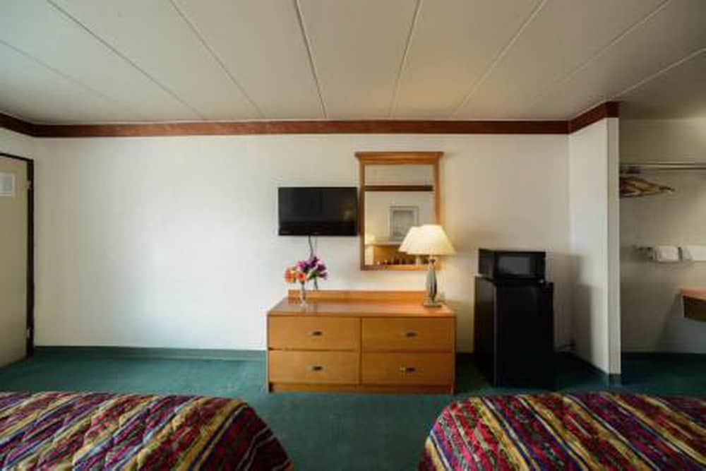 Loyalty Inn Maryville - photo 8