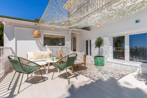 Casa de la Playa. Beach House with magnificent sea — 4-Star Luxury Hotel in Malaga, Spain