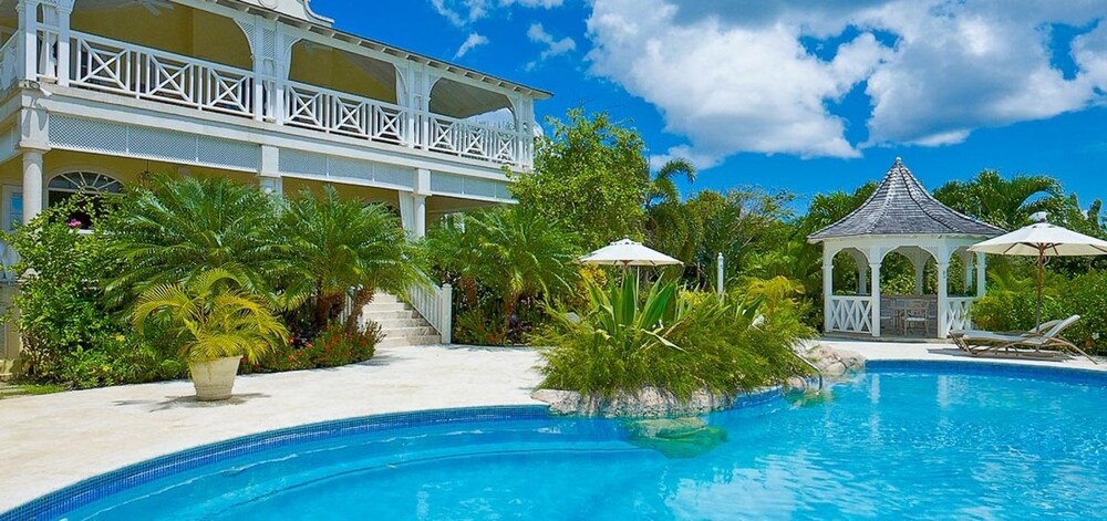 Villa Calliaqua — 4-Star Luxury Hotel in Holetown, Barbados