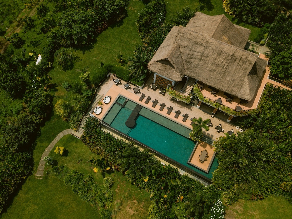 Damires Hills Farm and Spa Resort pet-friendly hotel Janiuay