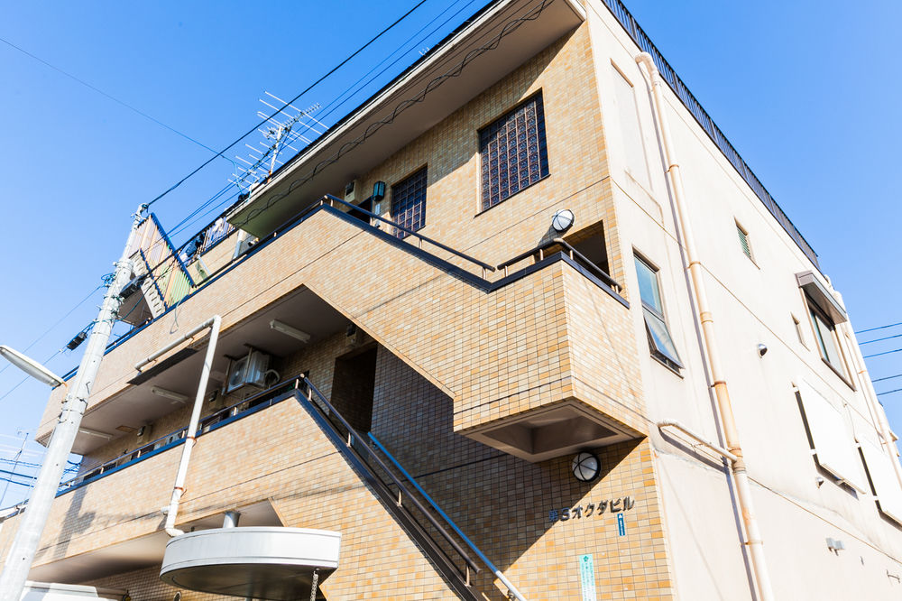 Gotanda Broadway - last minute hotel in Tokyo
