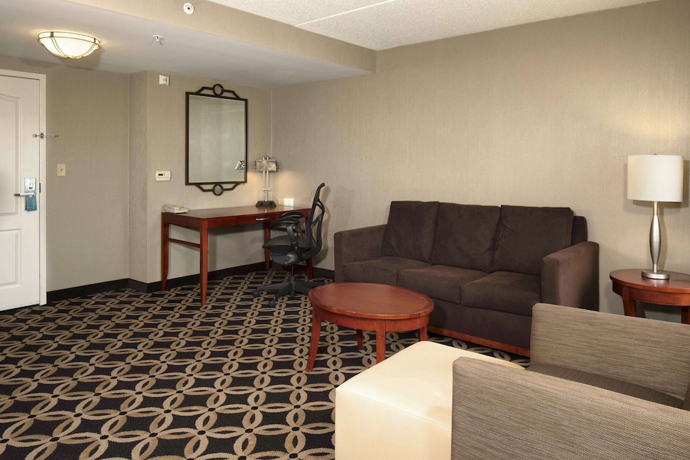 Hilton Garden Inn Auburn Riverwatch - photo 26