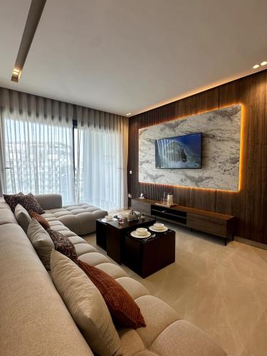 Andalusian Dream II 2 Bedrooms apartment near by the Beach and TGV station — 4-Star Luxury Hotel in Tangier, Morocco