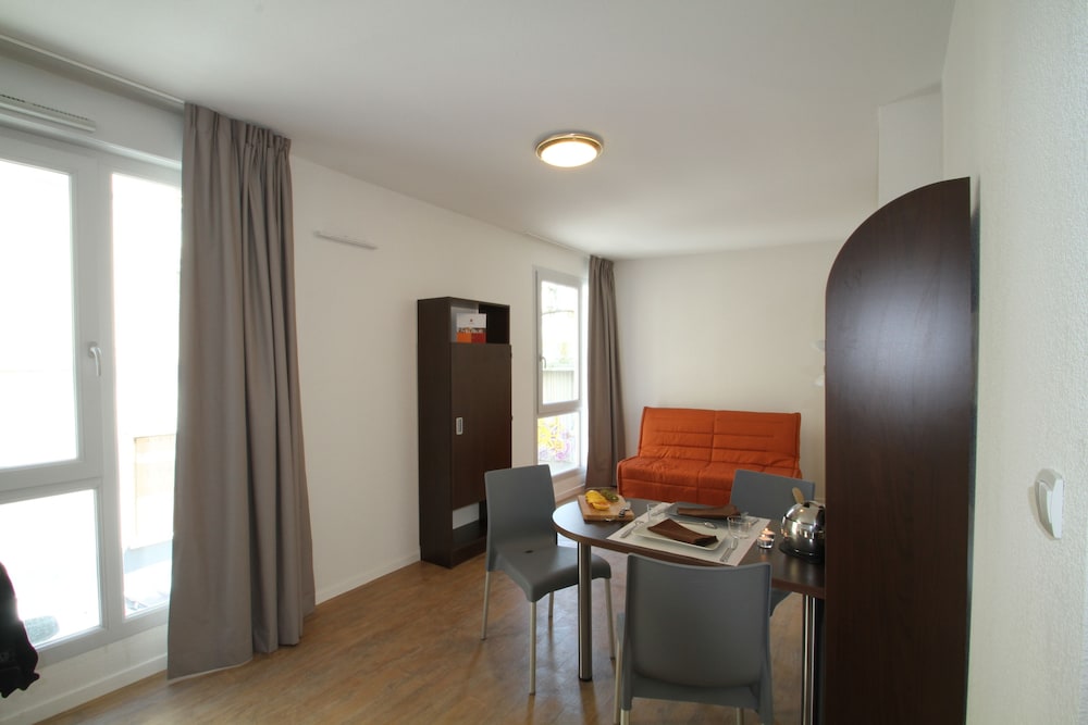 Résidence Parc Harmonie - last minute hotel in Lyon
