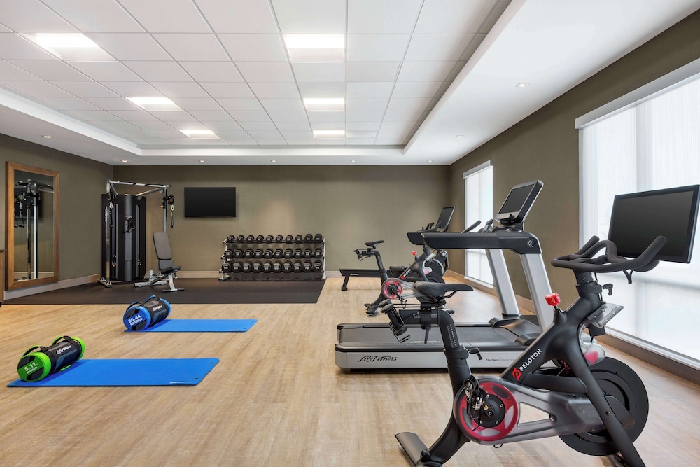 Hampton Inn by Hilton Stockton - photo 25