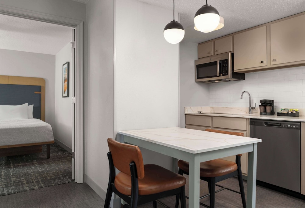 Homewood Suites by Hilton Richmond Chester - photo 15