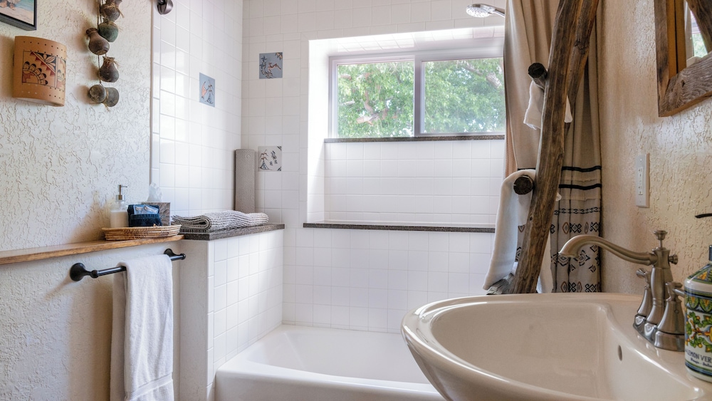 Red Horse Bed and Breakfast - photo 44