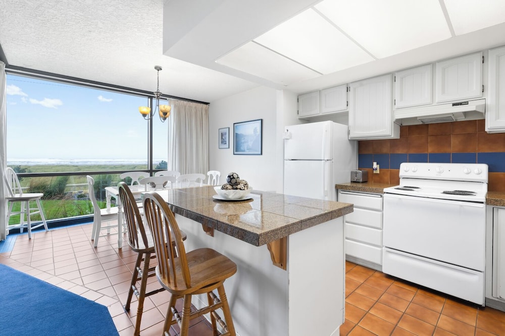 Sand & Sea Resort Condominiums - photo 477