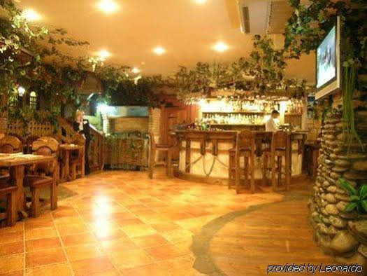 Atlantida - carbon neutral hotel in Orel