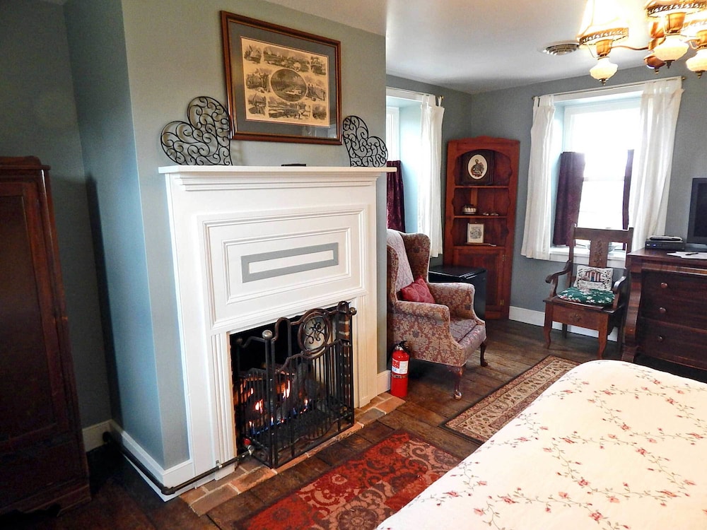 Battlefield Bed & Breakfast Inn - photo 4