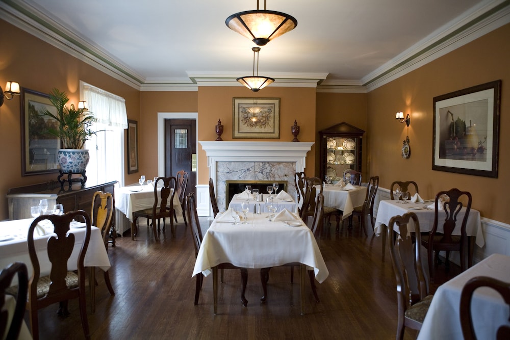 The Belvedere Inn & Restaurant - photo 29