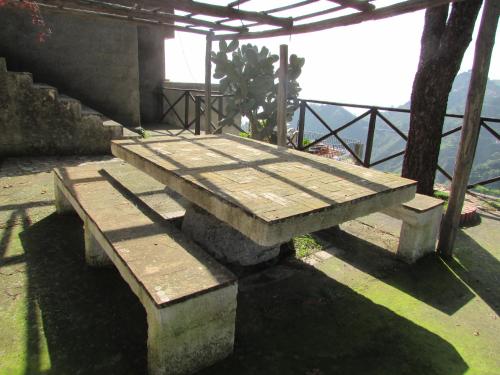 Rifugio dei tre Pini — hotel in Castelmola