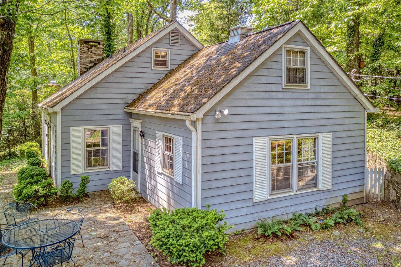 Dan Jones in Waynesville, United States