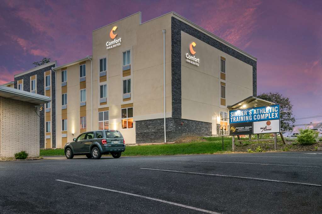 Comfort Inn & Suites Harrisburg Hershey West - photo 7