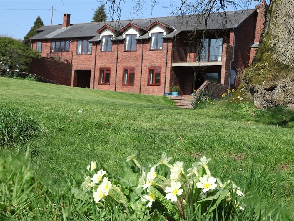 Lower Thornton Farm in Exeter, United Kingdom
