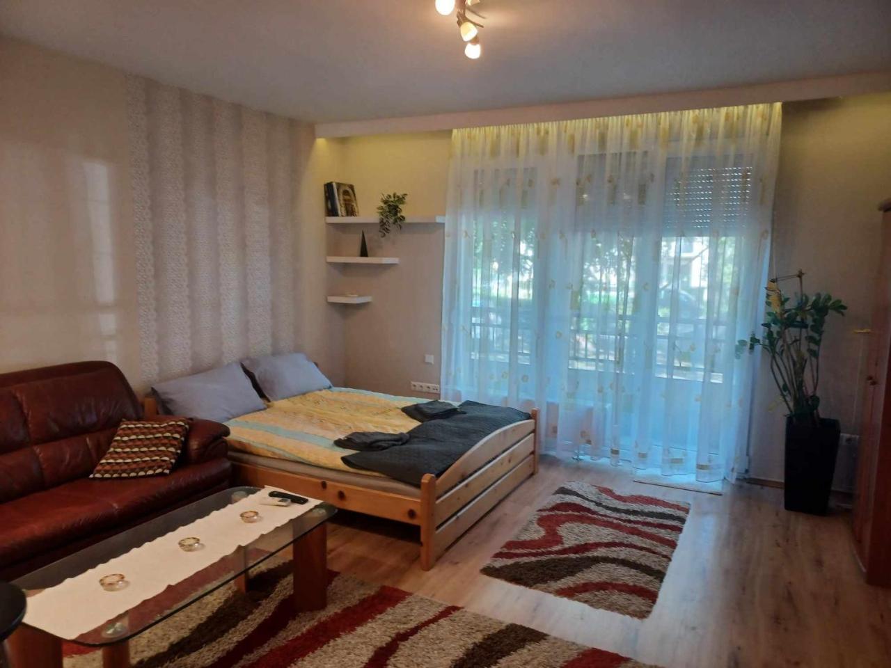 City Park Apartman - last minute hotel in Budapest