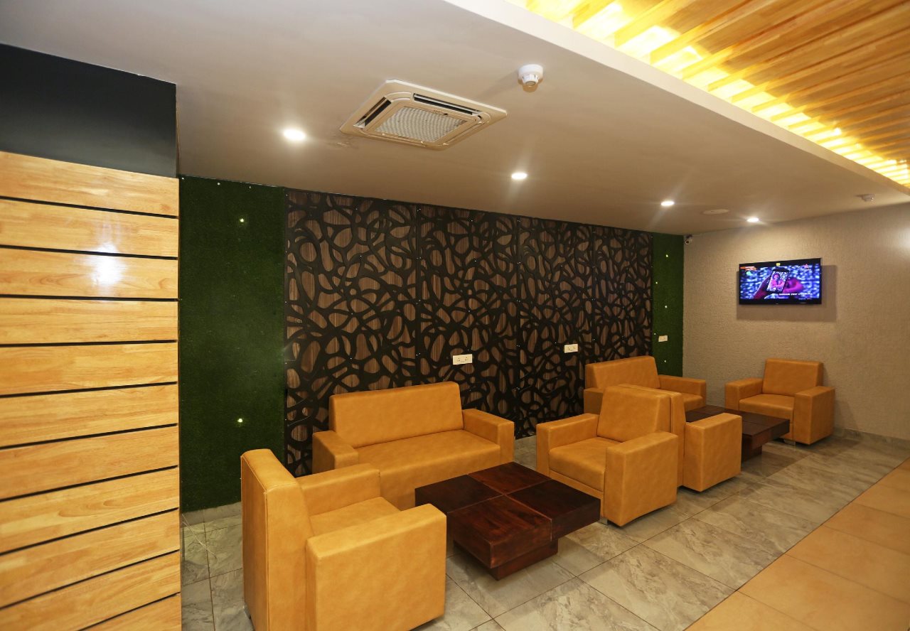 The Blue Lagoon Hotel Premium — Cuttack — photo 4