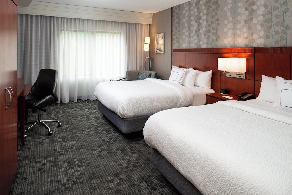 Courtyard by Marriott High Point - photo 9