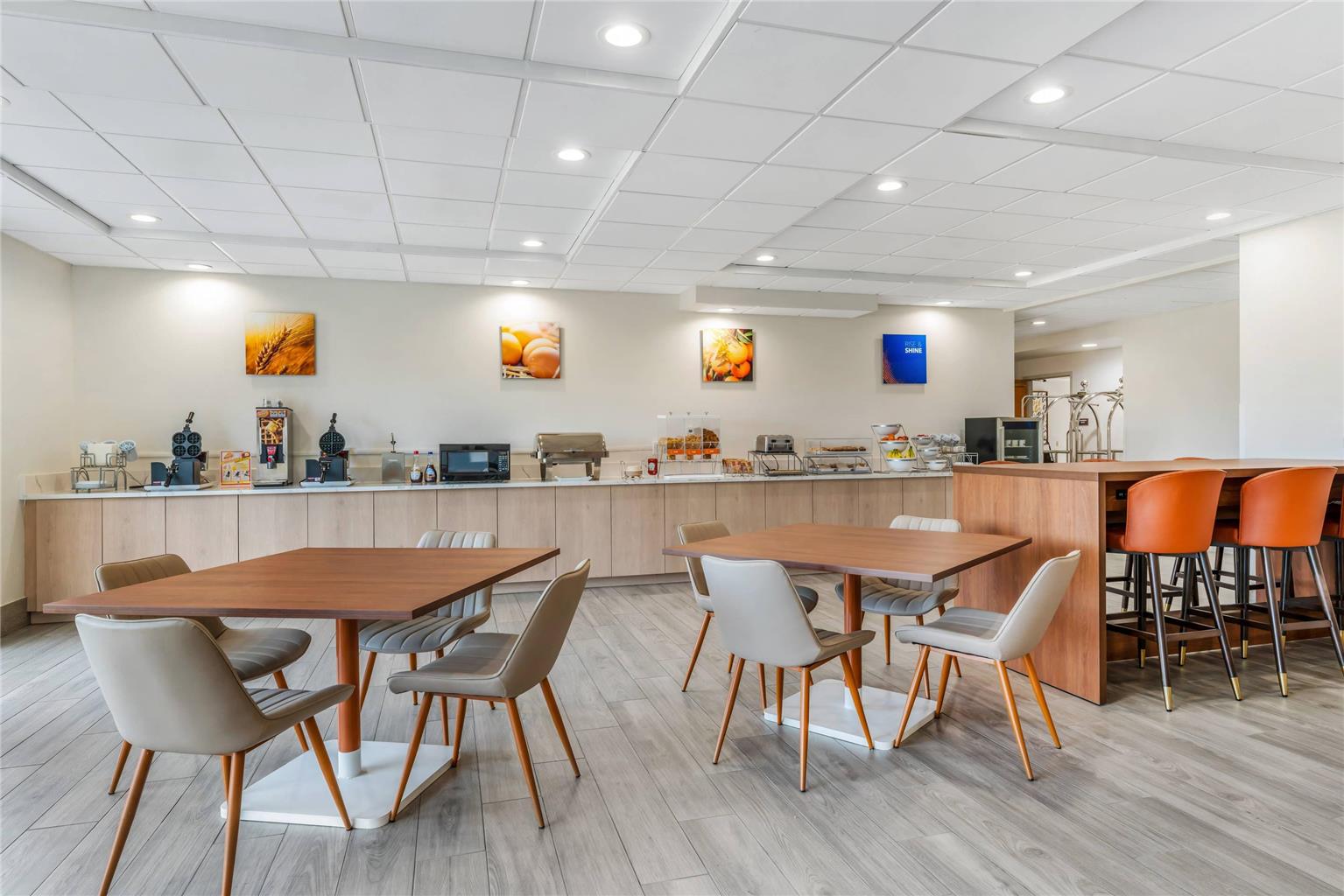Comfort Inn and Suites Madison - photo 38