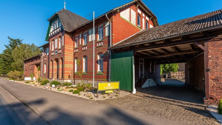 Die Edelkastanie - carbon neutral hotel in Tulau