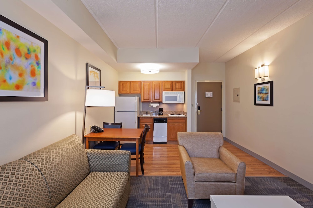 Homewood Suites by Hilton Brownsville - photo 12