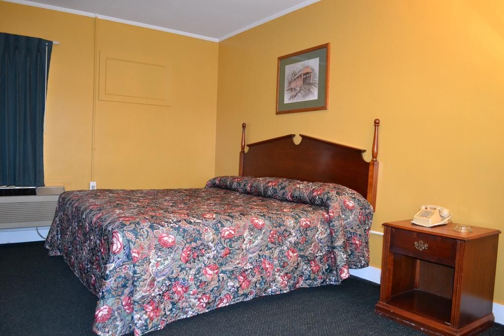 Royal Inn Albertville - photo 18