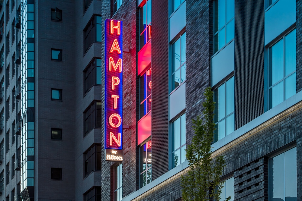 Hampton Inn & Suites Portland Pearl District - photo 45