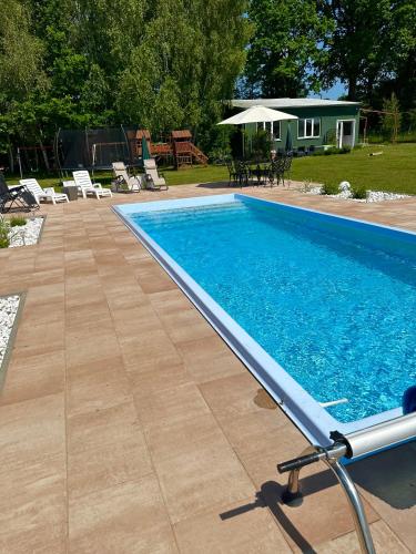 Nowy domek z podgrzewanym basenem na wyłączność in Braniewo, Poland