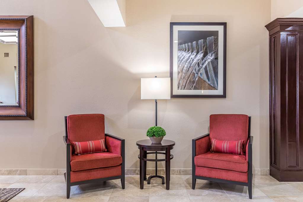 Comfort Suites Houston IAH Beltway 8 - photo 8