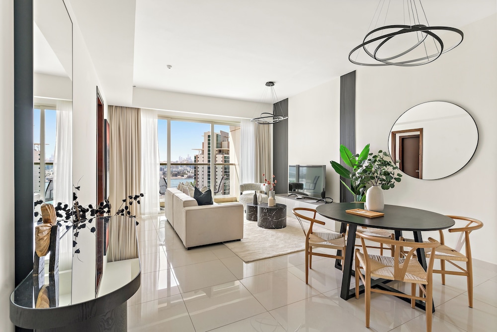 Silkhaus Luxury 1BDR at Al Maha Tower in Reem Island in Abu Dhabi, United Arab Emirates