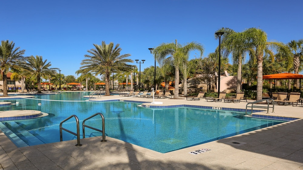 Elegant 7bed 5.5bath Pool Villa at Solterra Resort - photo 34