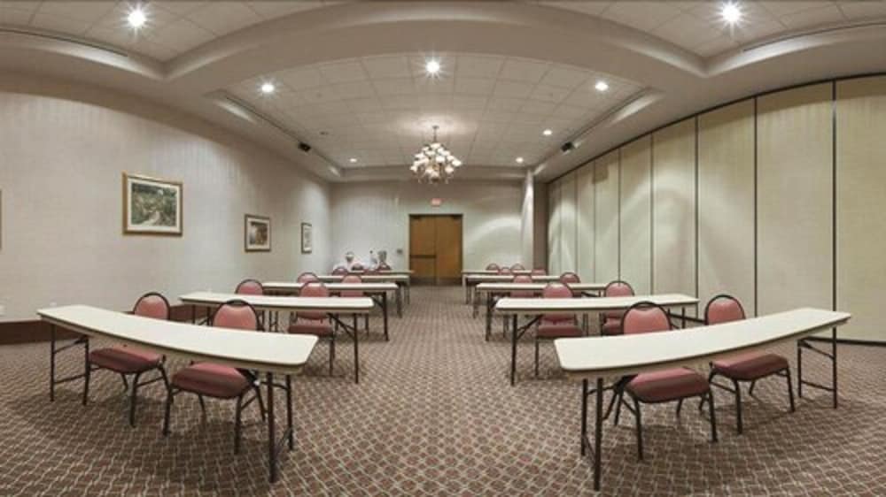 Baymont by Wyndham Belen NM - photo 15