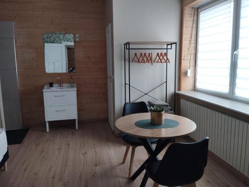 Alternative Hotel - last minute hotel in Woustviller