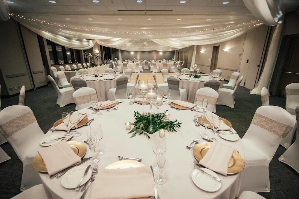Oak Ridge Hotel and Conference Center - photo 28