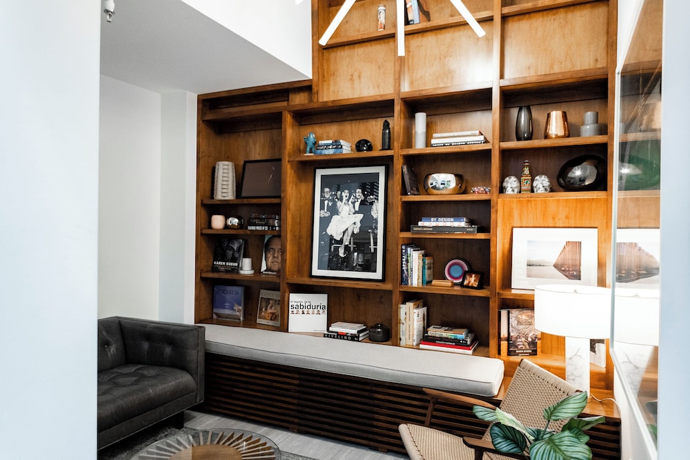 Stanton House - photo 4