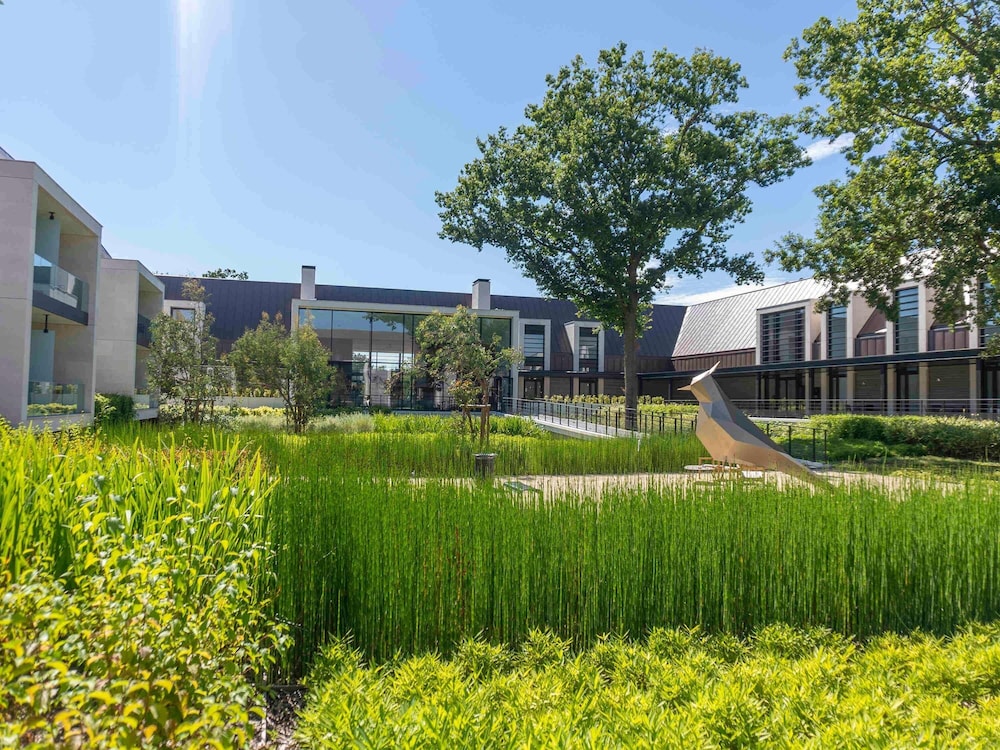Le Domaine des Vanneaux Golf & Spa L'Isle Adam MGallery Collection — 4-Star Luxury Hotel in Presles-En-Brie, France