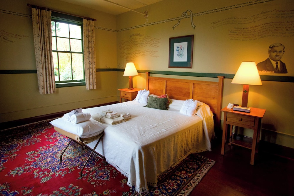 McMenamins Edgefield - photo 17