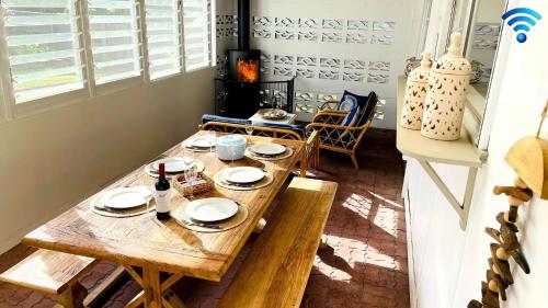 Bombora in Unknown City, Australia