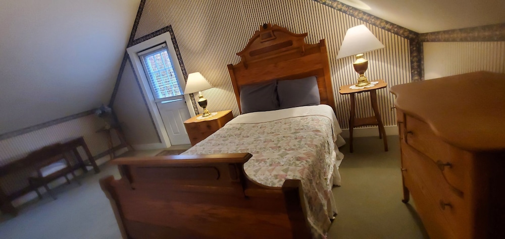 Old Orchard Beach Inn - photo 47