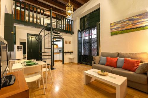 Apartamento Siglo de Oro — 4-Star Luxury Hotel in Sevilla, Spain