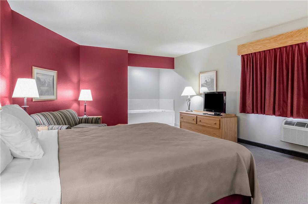 Rodeway Inn Hesston KS - photo 28